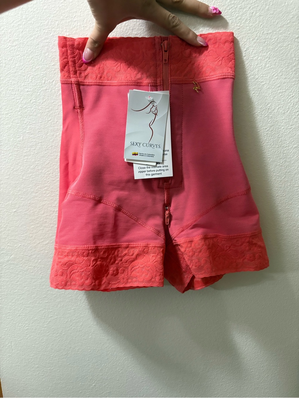 Women's Coral High-Waist Shaping Shorts